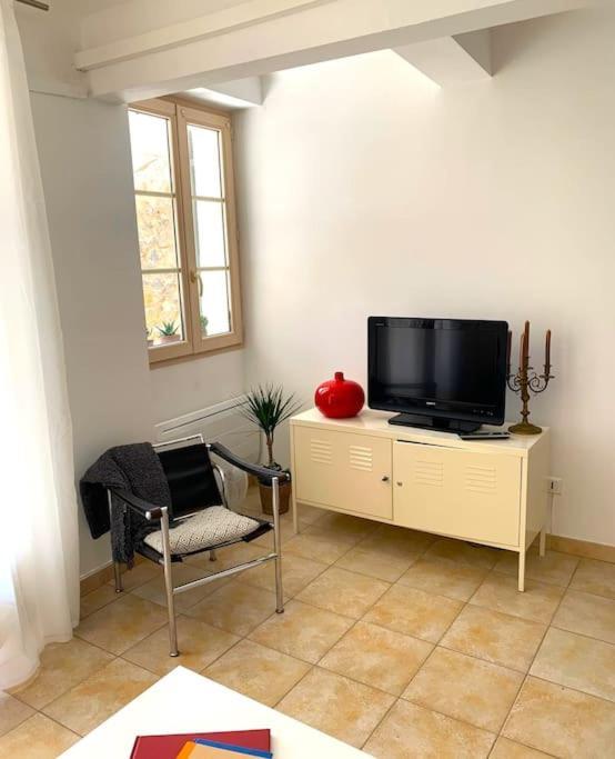 Joli T2 Jardin, Entre Mer/Verdon Salernes Eksteriør billede